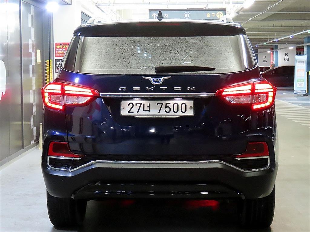 Ssangyong Rexton - Vista 5