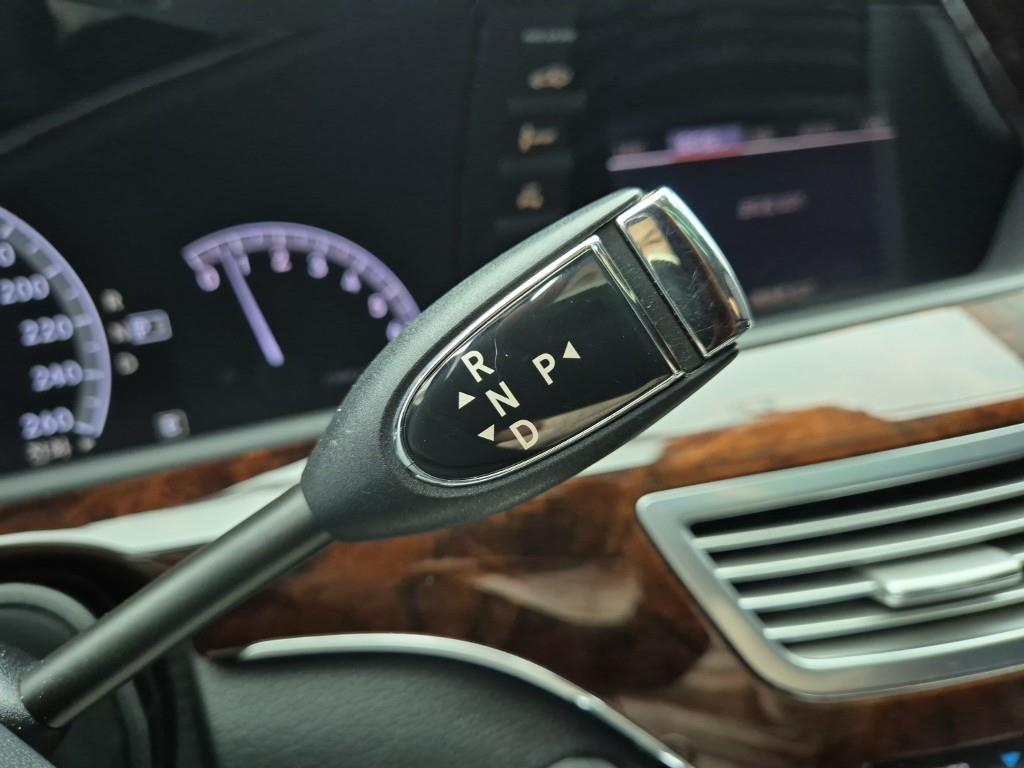 Mercedes Benz S Class - Vista 8