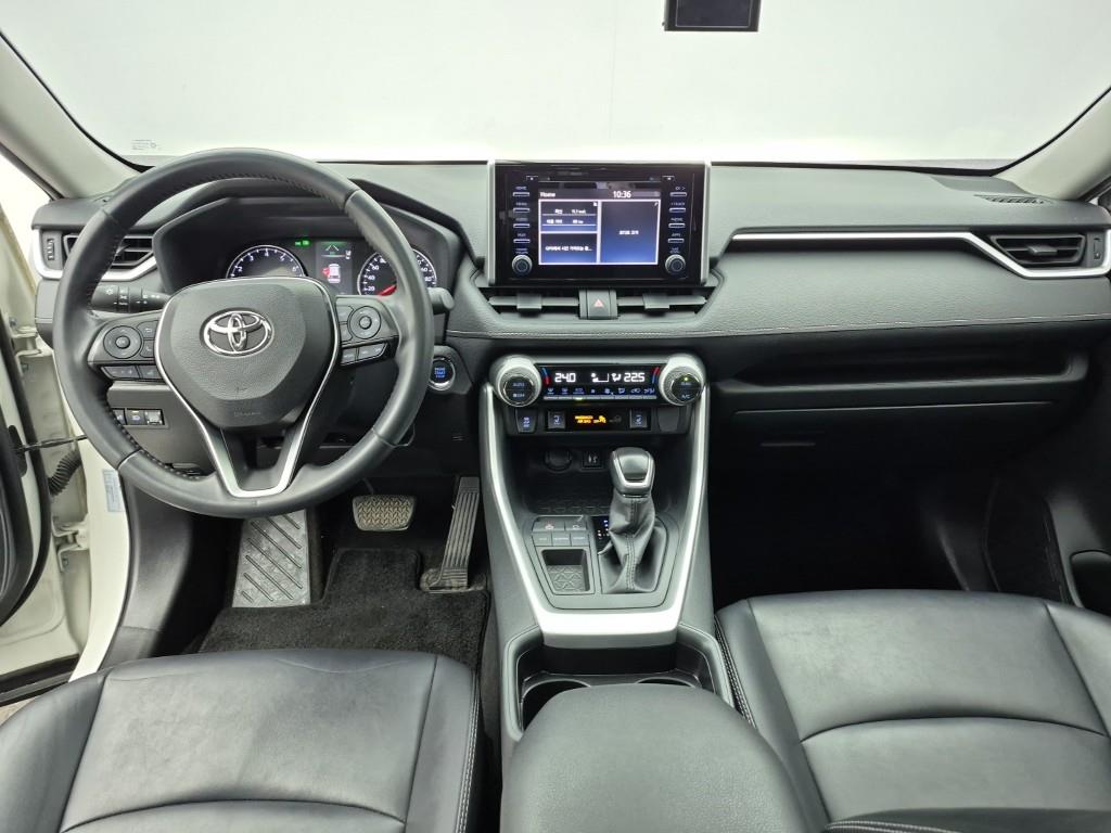 Toyota RAV4 - Vista 5