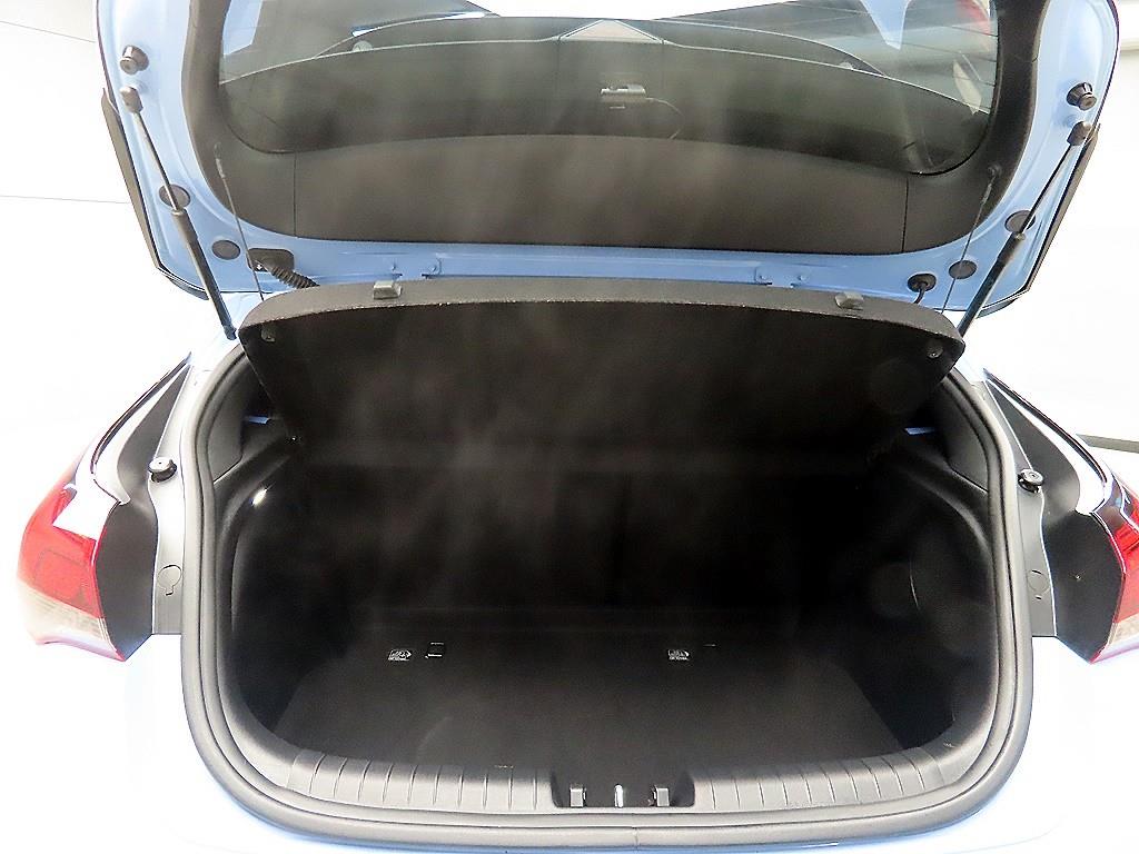 HYUNDAI Veloster 2019 - Importación desde Corea - HF Imports Iquique - Foto 18