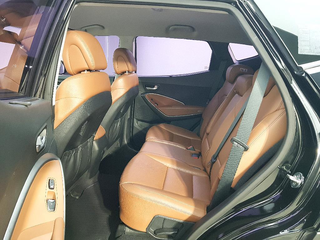 HYUNDAI Santa Fe - Vista 8