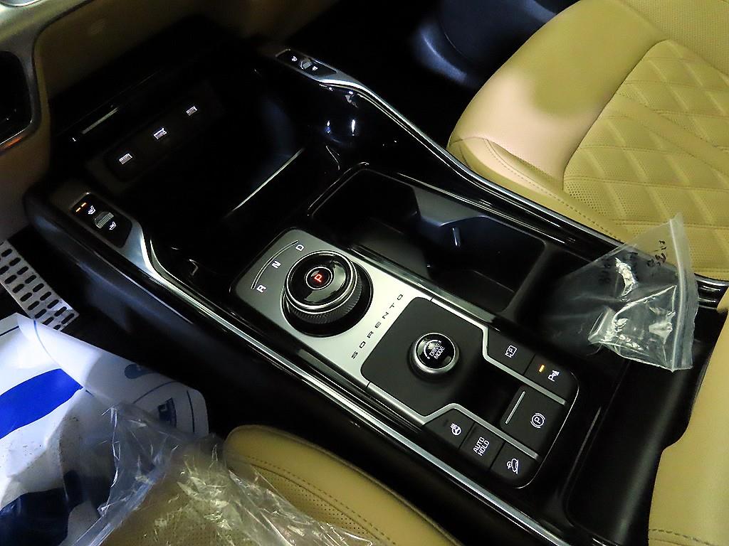 KIA Sorento - Vista 12