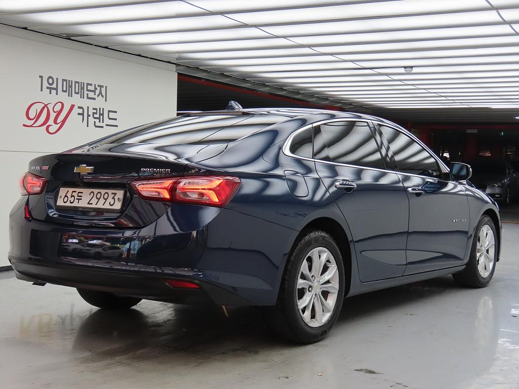 Chevrolet Malibu - Vista 4