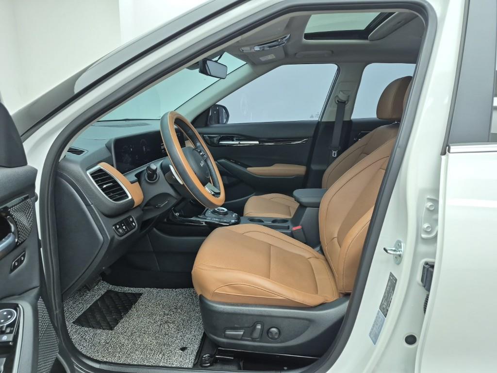 KIA Seltos - Vista 11