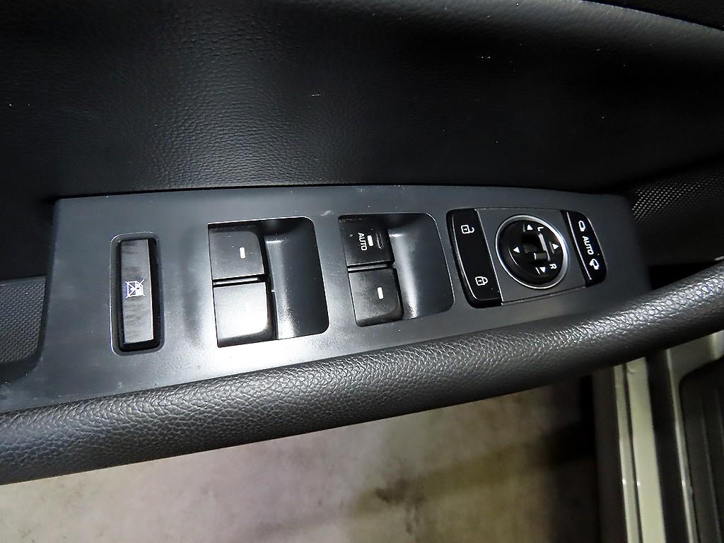 HYUNDAI Sonata 2018 Gris - Importación desde Corea - HF Imports Iquique - Foto 13