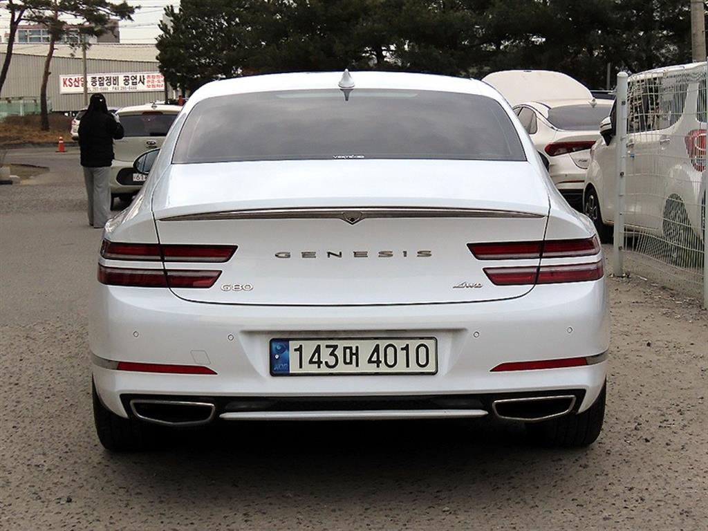 Genesis G80 - Vista 4