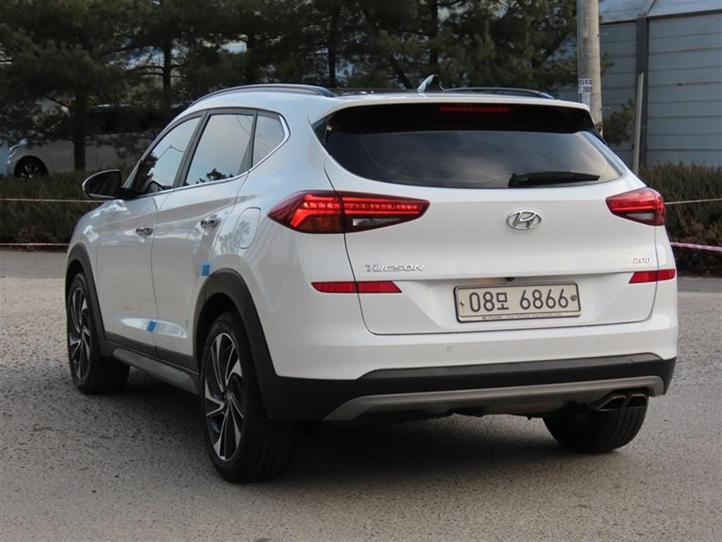 HYUNDAI Tucson - Vista 4