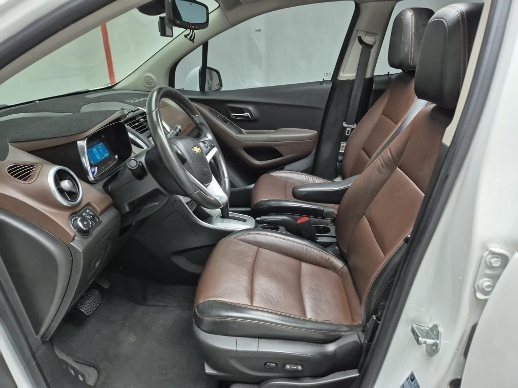Chevrolet Trax - Vista 11