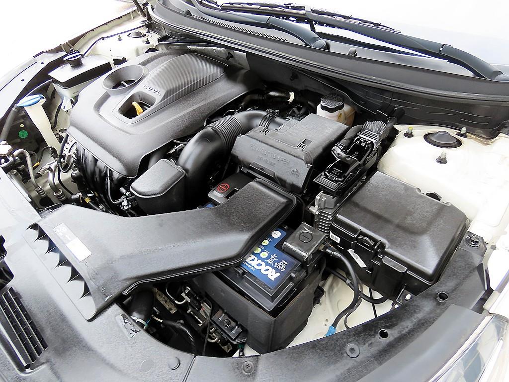 HYUNDAI Sonata 2018 Blanco - Importación desde Corea - HF Imports Iquique - Foto 18