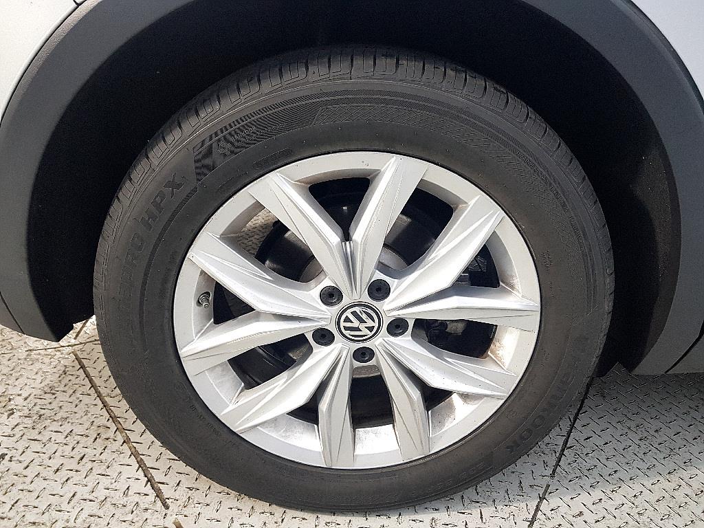 Volkswagen Tiguan 2018 Gris - Importación desde Corea - HF Imports Iquique - Foto 20