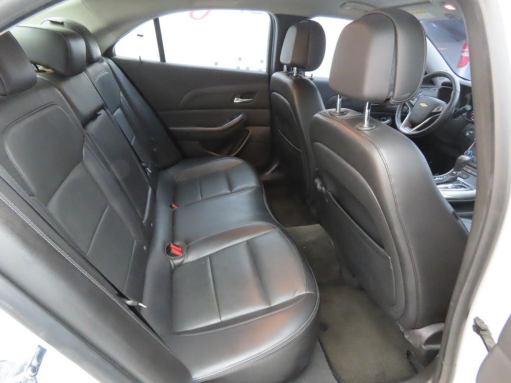 Chevrolet Malibu - Vista 6