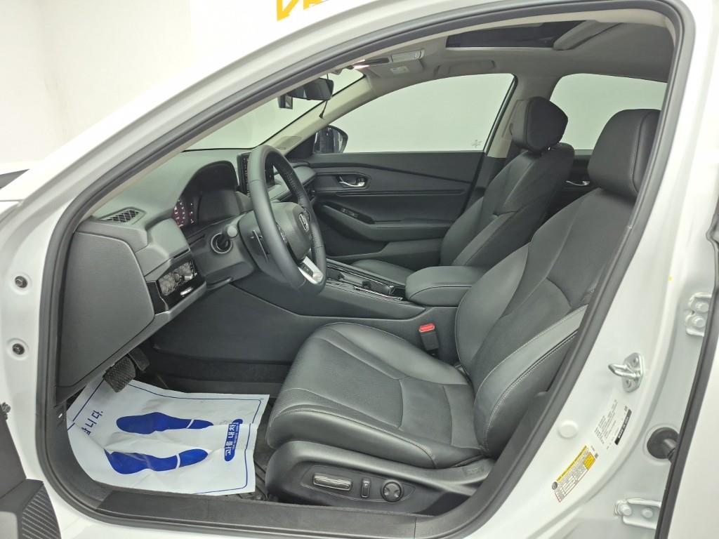 Honda Accord - Vista 11