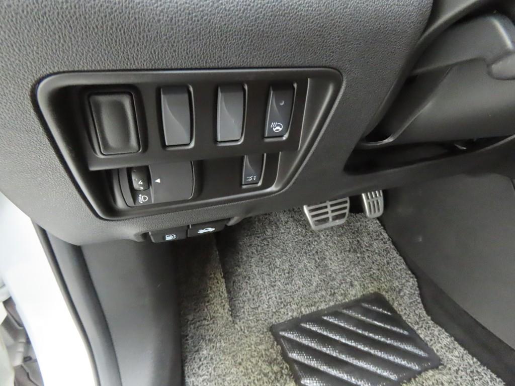 SAMSUNG QM6 - Vista 10