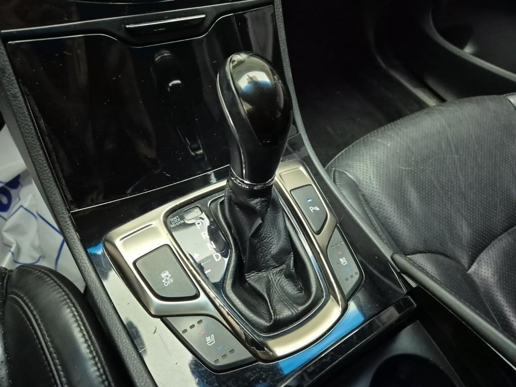 HYUNDAI Grandeur - Vista 8