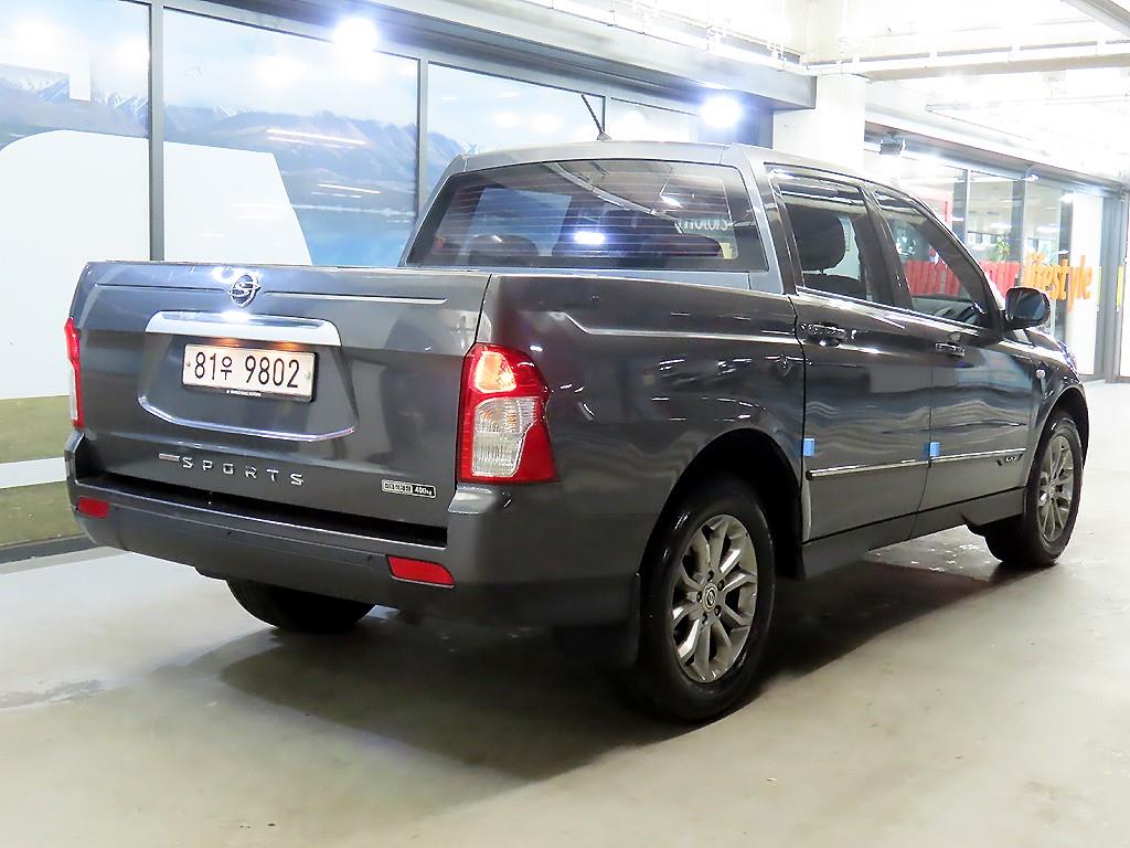 Ssangyong Korando - Vista 4