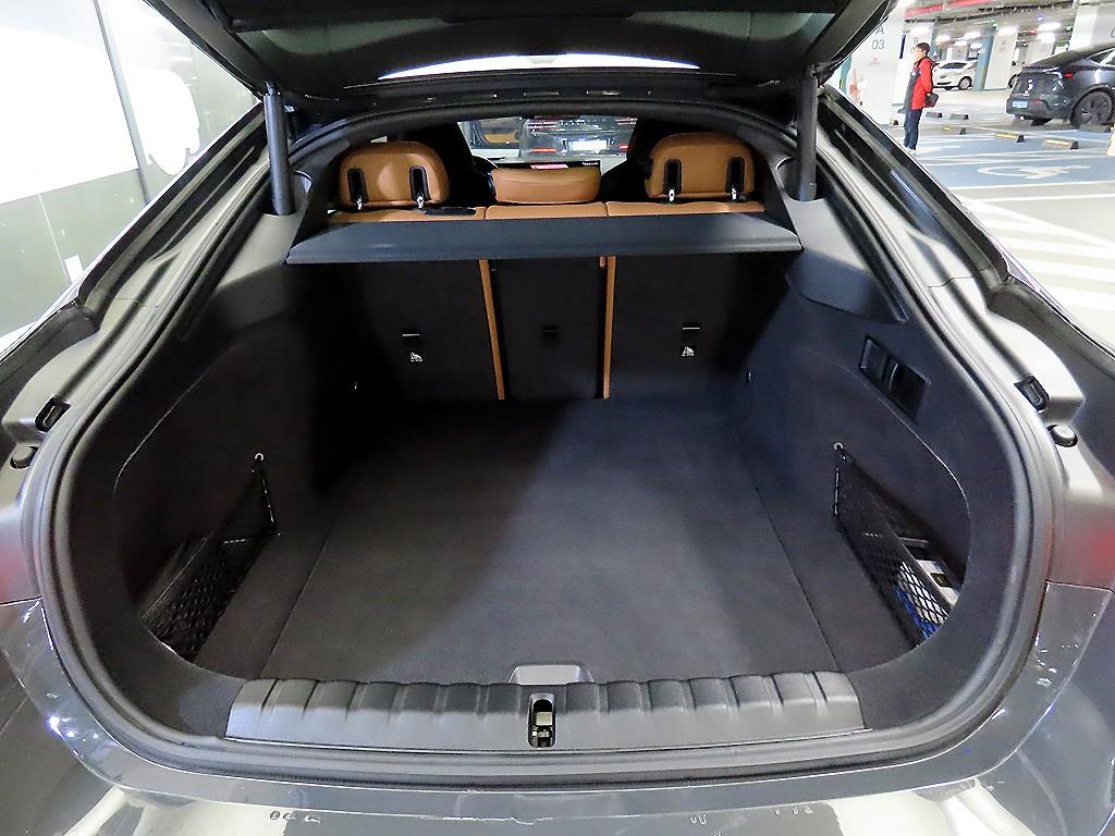 BMW i4 2023 Gris - Importación desde Corea - HF Imports Iquique - Foto 16