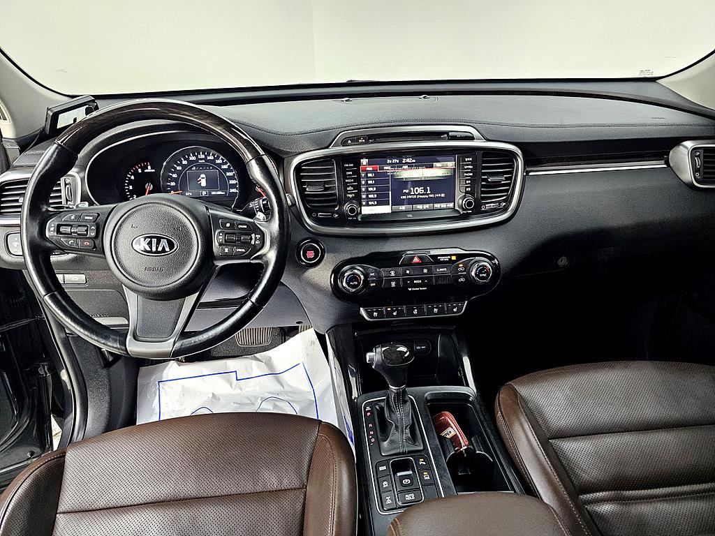 KIA Sorento - Vista 5