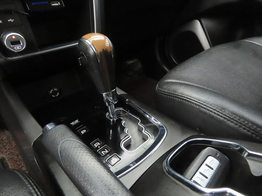 Ssangyong Korando - Vista 11