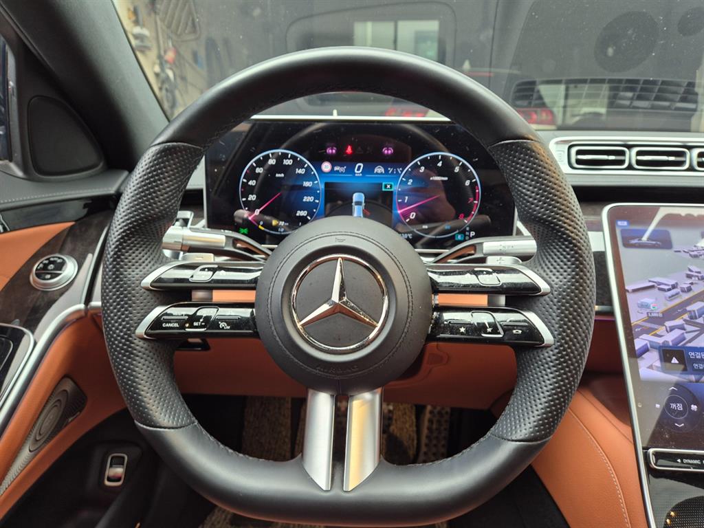 Mercedes Benz S Class - Vista 7