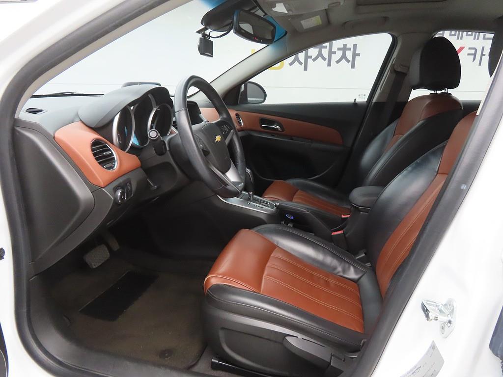 Chevrolet Cruise - Vista 6