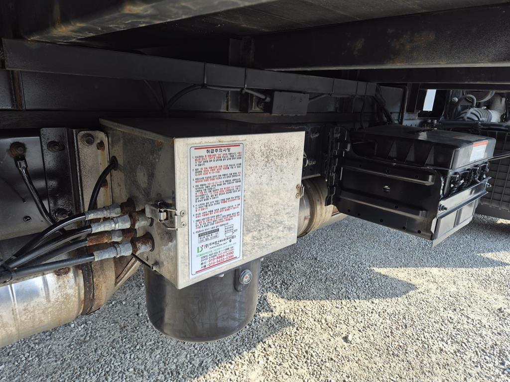 medium and large cargo truck 2021 Blanco - Importación desde Corea - HF Imports Iquique - Foto 13