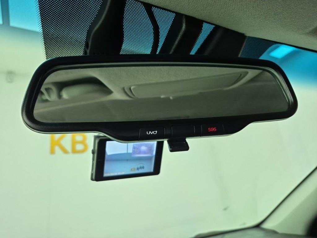 KIA K3 2019 Blanco - Importación desde Corea - HF Imports Iquique - Foto 16