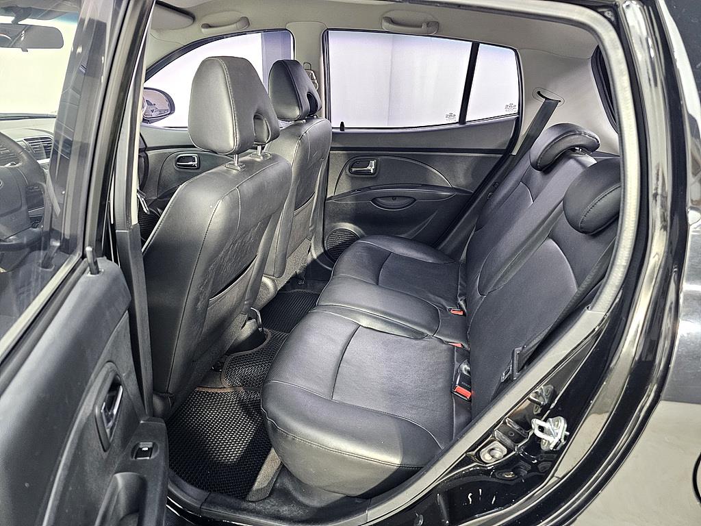 KIA Morning - Vista 9