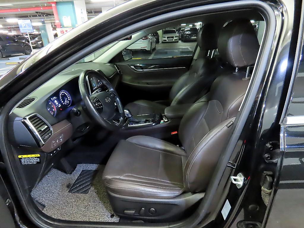 HYUNDAI Grandeur - Vista 6