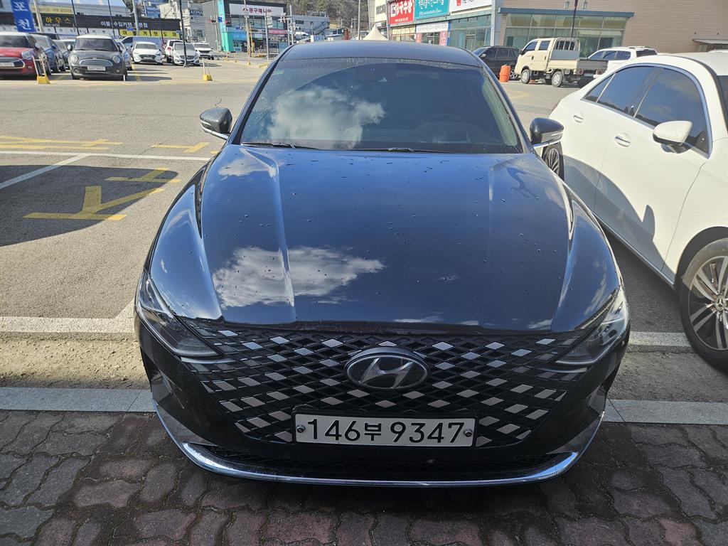 HYUNDAI Grandeur 2020 Negro - Importación desde Corea - HF Imports Iquique - Foto 1
