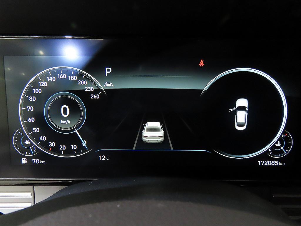 HYUNDAI Grandeur - Vista 9