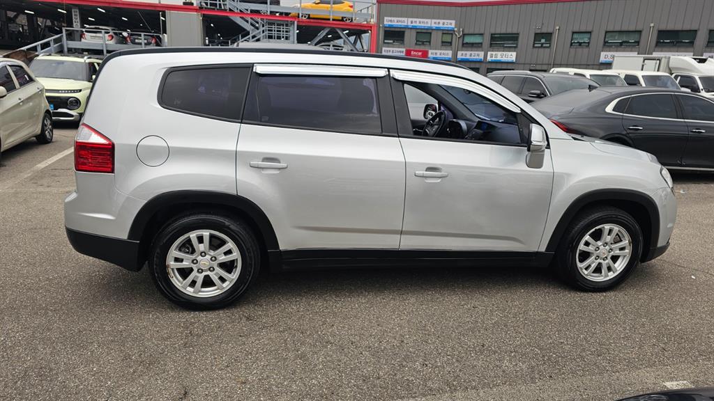 Chevrolet Orlando - Vista 6