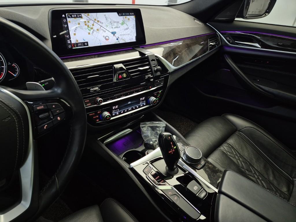 BMW 5 Series - Vista 10