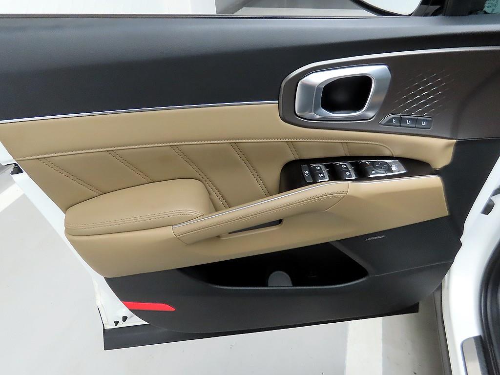 KIA Sorento - Vista 11