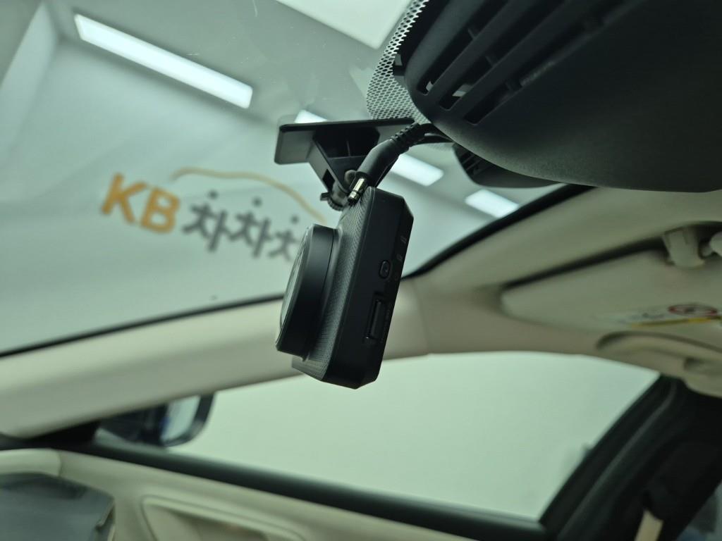 Toyota Crown 2023 Negro - Importación desde Corea - HF Imports Iquique - Foto 17