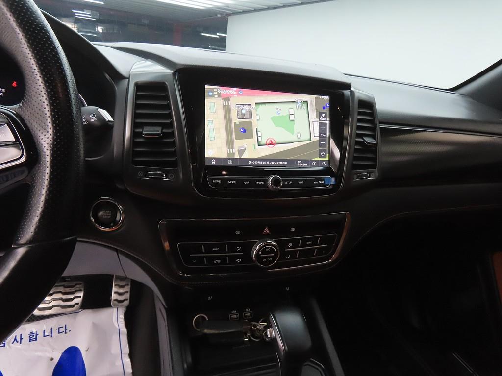 Ssangyong Rexton - Vista 10