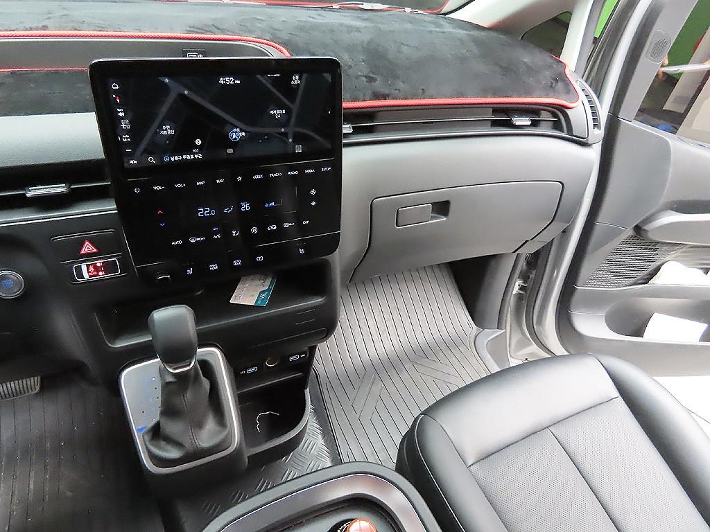 HYUNDAI Staria 2023 Gris - Importación desde Corea - HF Imports Iquique - Foto 9