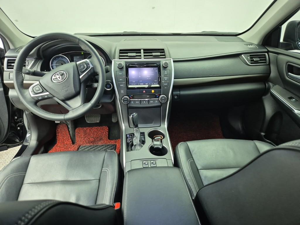 Toyota Camry - Vista 5