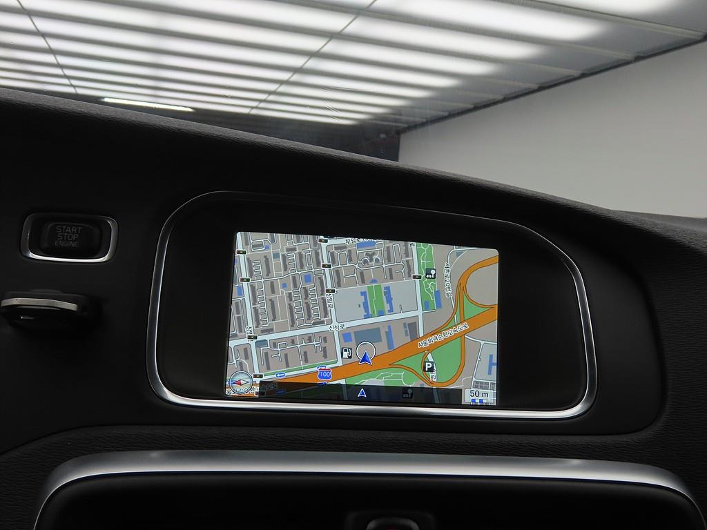 Volvo V40 2016 Azul - Importación desde Corea - HF Imports Iquique - Foto 13