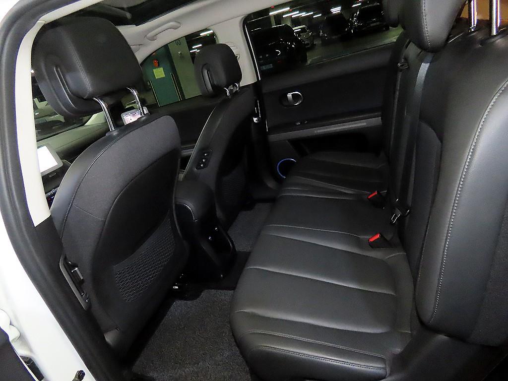 HYUNDAI Ioniq 5 - Vista 6
