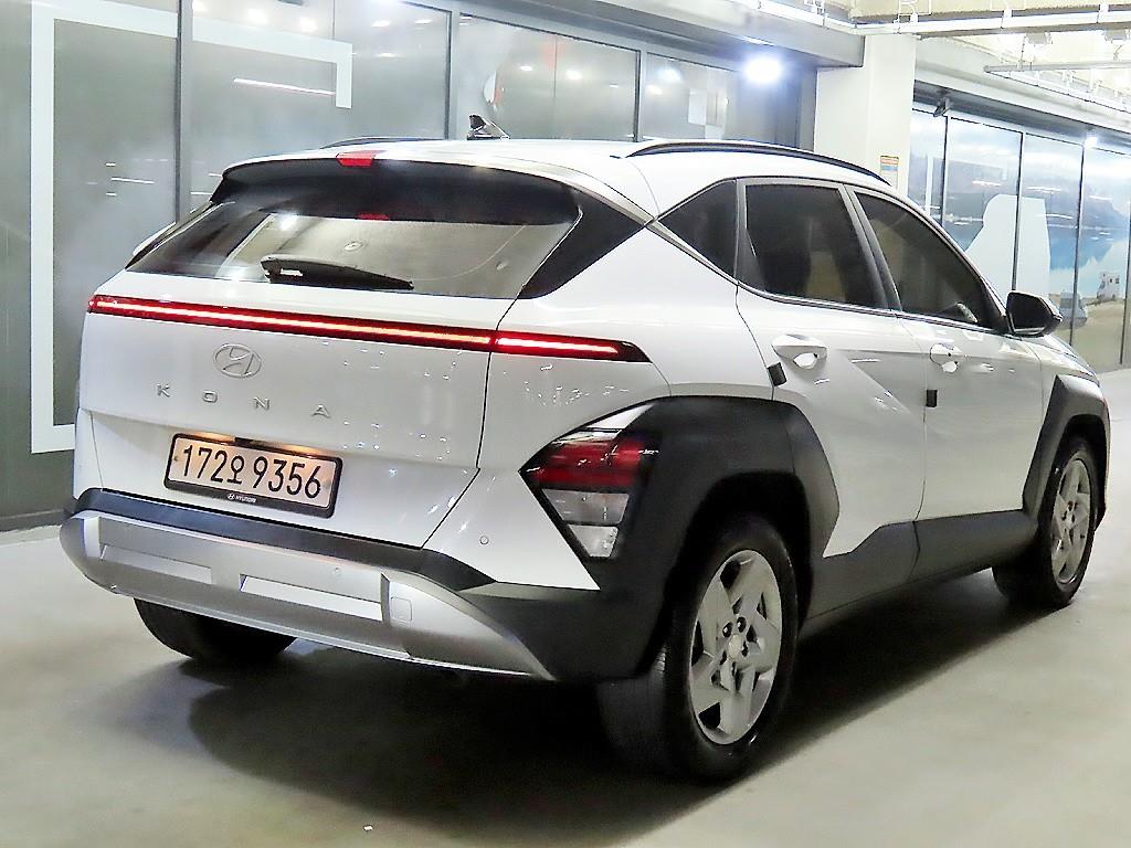 HYUNDAI Kona - Vista 3