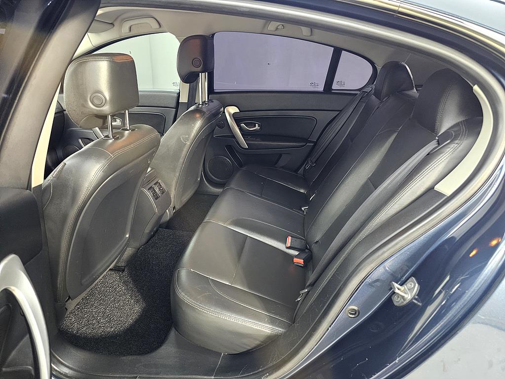 SAMSUNG SM5 - Vista 9