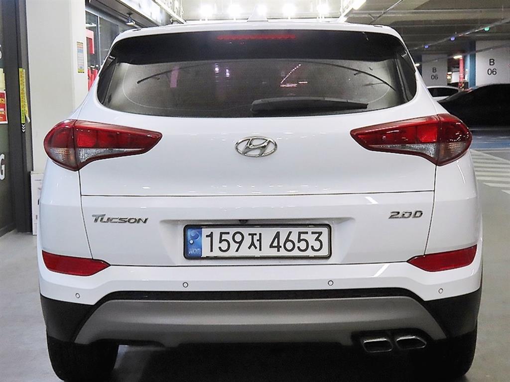 HYUNDAI Tucson - Vista 5