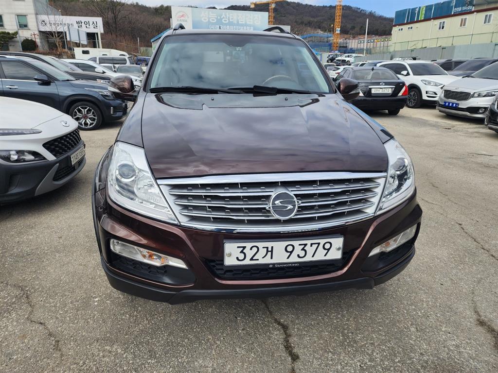 Ssangyong Rexton 2013 Blanco - Importación desde Corea - HF Imports Iquique - Foto 1