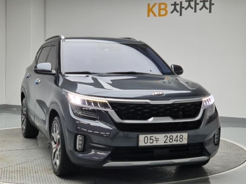 KIA Seltos - Vista 4