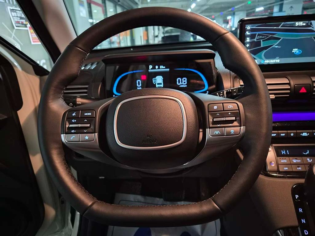 HYUNDAI Casper - Vista 8