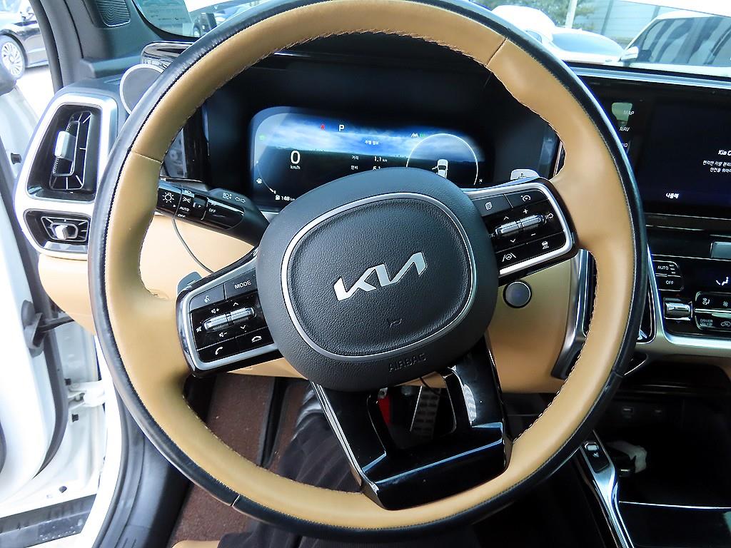 KIA Sorento - Vista 8