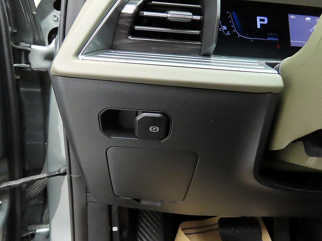 Ssangyong Torres - Vista 12