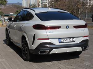 BMW X6 - Vista 8