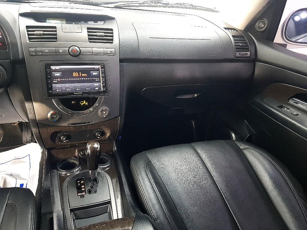 Ssangyong Rexton - Vista 10