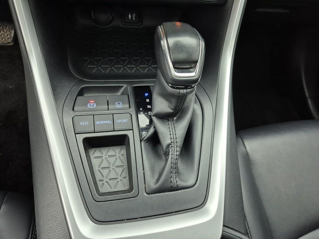 Toyota RAV4 - Vista 8